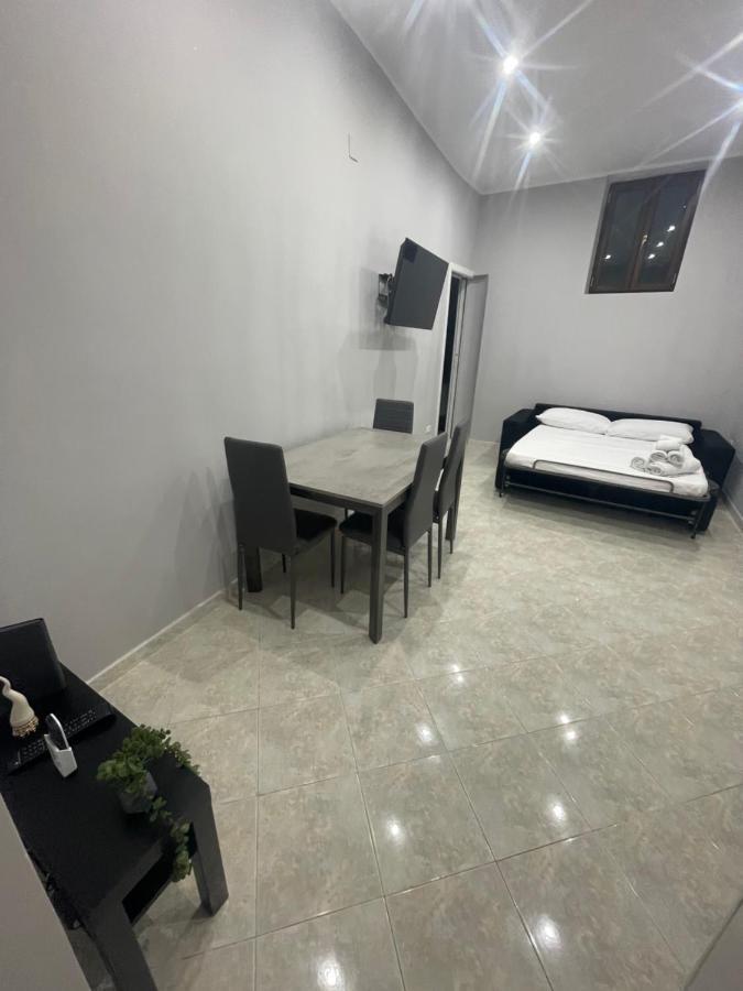 Apartment L'aurora House Naples
